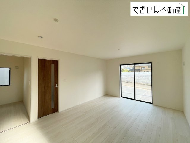 【居間・リビング】 | Livele Garden.S寄居町(大字保田原)第１　新築住宅 | ≪1号棟≫
現地(2025年4月撮影)