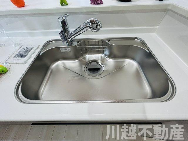 スーパーマーケット徒歩5分のキッチン|SNSから当社の内側覗き見できますww