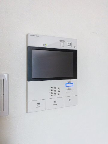 EDIAN武蔵小山のセキュリティ|室内洗濯機置き場　※同建物ほかのお部屋の写真です。
