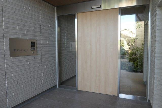 シエルコート　南棟のエントランス