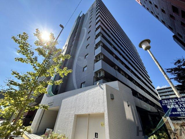 アドバンス江坂ラシュレの外観