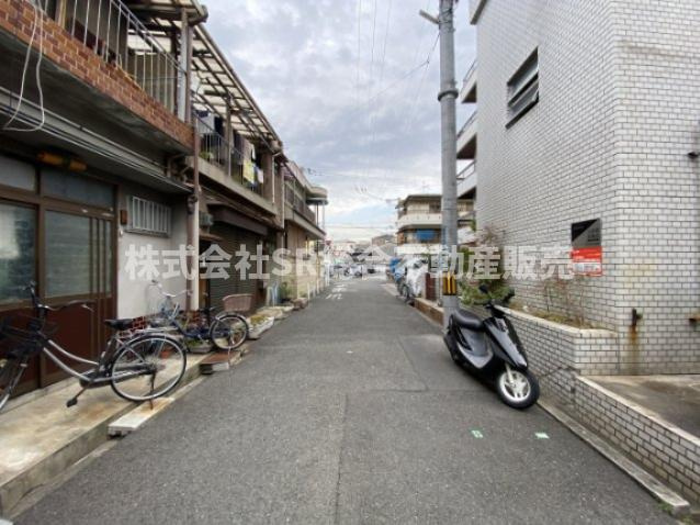 上小阪3丁目中古戸建の前面道路含む現地写真|前面道路含む現地写真です