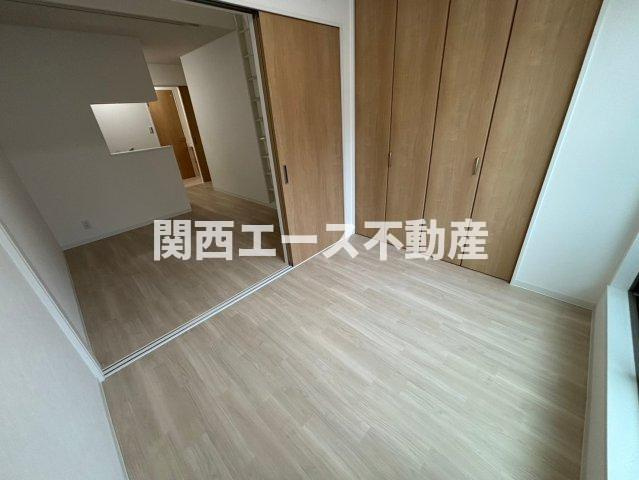  | COSMO WAKAEMINAMI