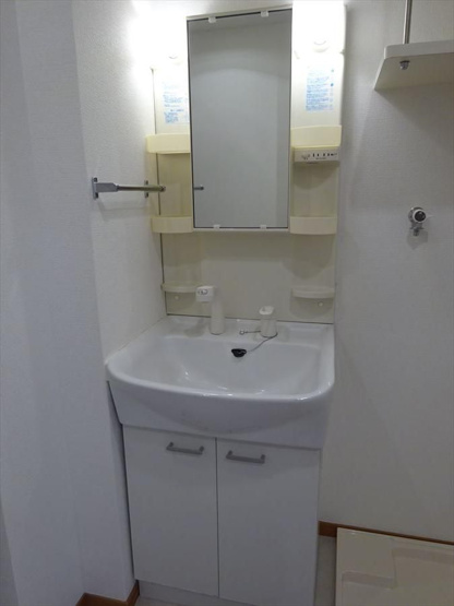 【洗面所】 | ルピナス銀天町 | 別号室の写真になります。現況優先。