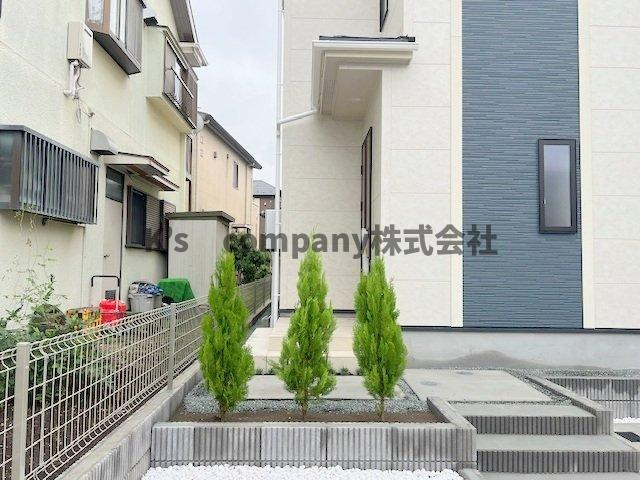 ◎高座郡寒川町小動　新築戸建　の外観|外構の様子です☆