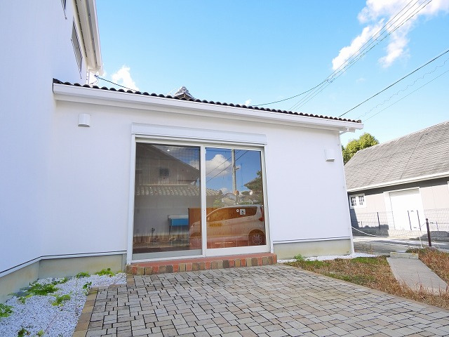 佐紀町店舗の外観