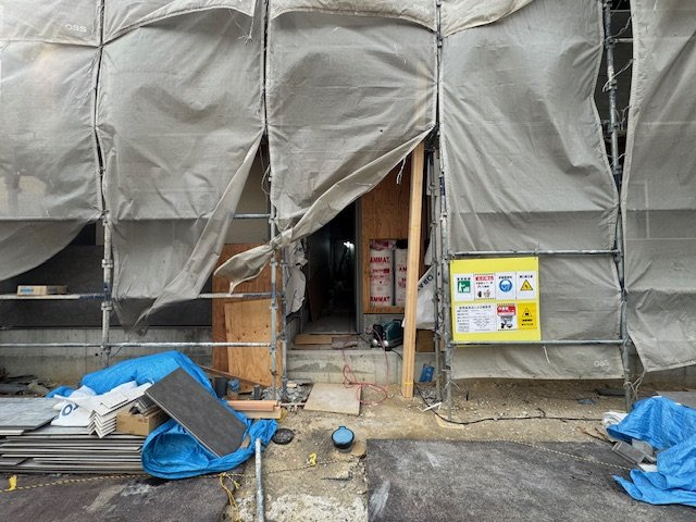 アリビオサカイタカマツのエントランス