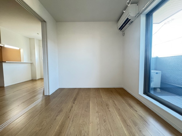 アリビオサカイタカマツの寝室