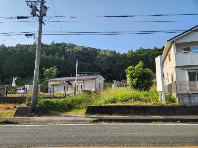 新城市長篠字今銭前の前面道路含む現地写真