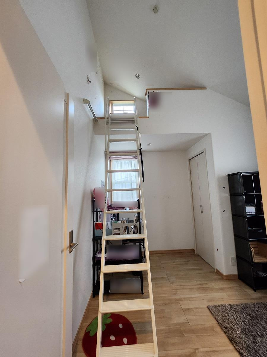 豊田市宮町の洋室