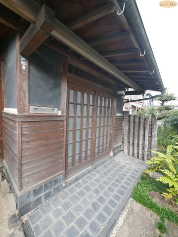 【玄関】 | 高砂市中島1丁目　中古戸建