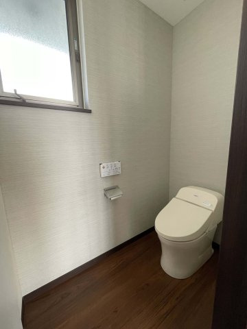 龍ヶ崎市白羽　住友林業施工物件のトイレ