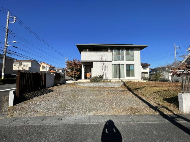 龍ヶ崎市白羽　住友林業施工物件の駐車場