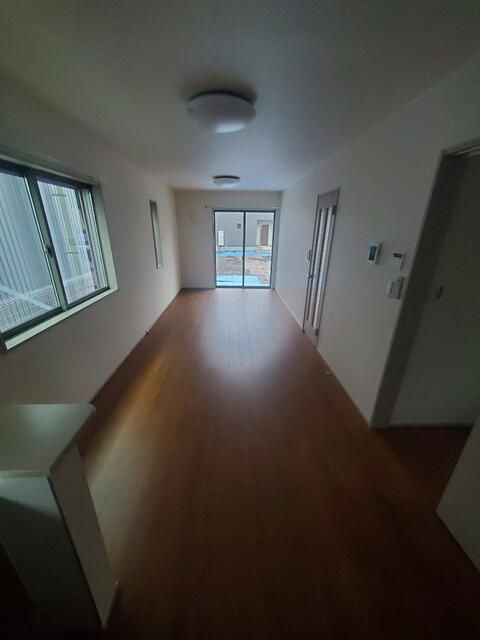 グランソフィア廻田町の居間・リビング