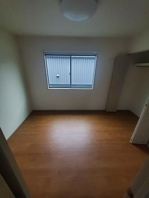 グランソフィア廻田町の寝室