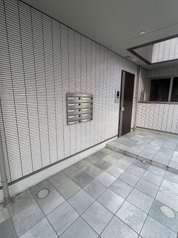 ファーストハウス小岩のエントランス