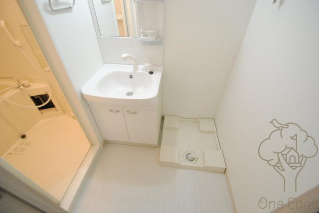 レジュールアッシュ梅田LUXEの独立洗面台