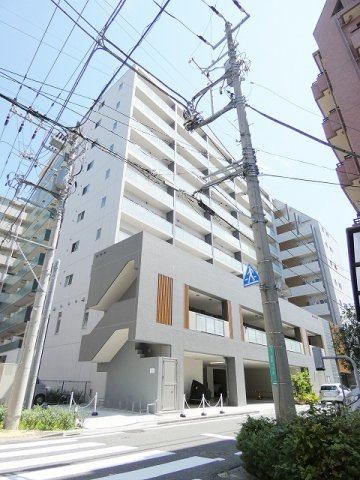 マイコート日野新町の外観
