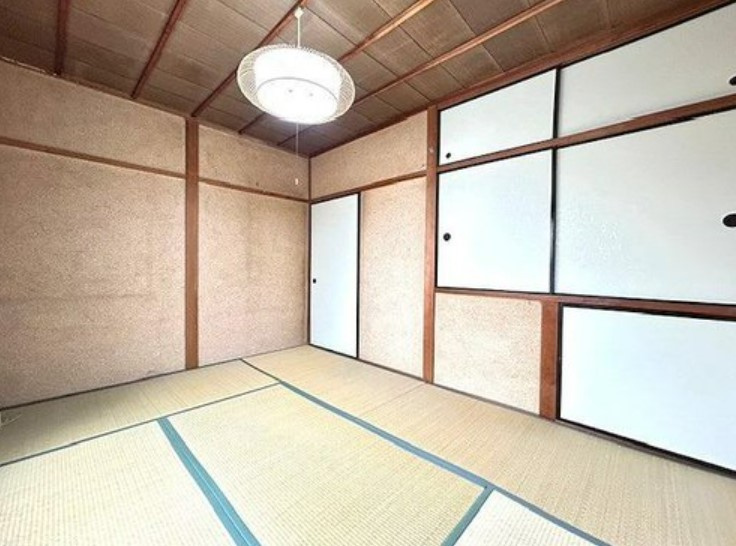 伏見区羽束師志水町の和室