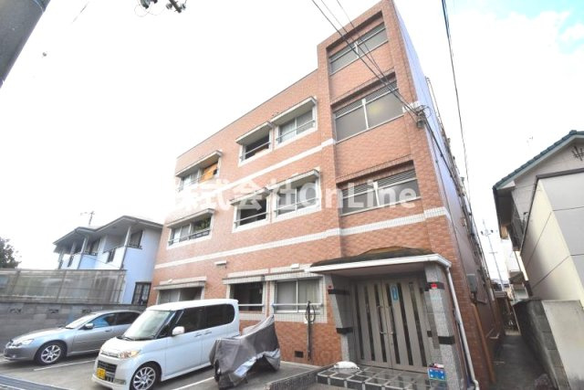 ラデ・ファンスの外観