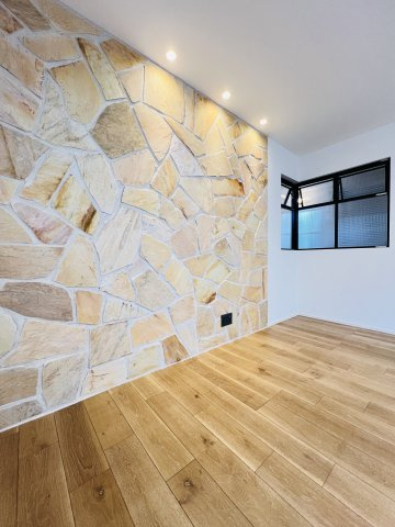 The California Styleの洋室|立体的なアクセントを加え、湘南らしい上質なカジュアルさを演出