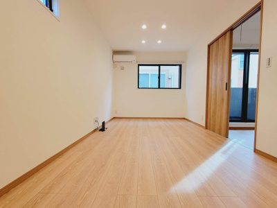 【居間・リビング】 | ウィステリア・ガーデン