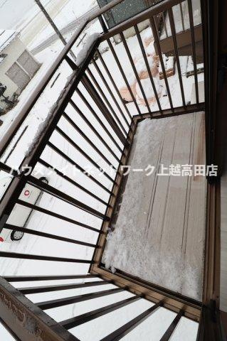 クリア上越のバルコニー|バルコニー