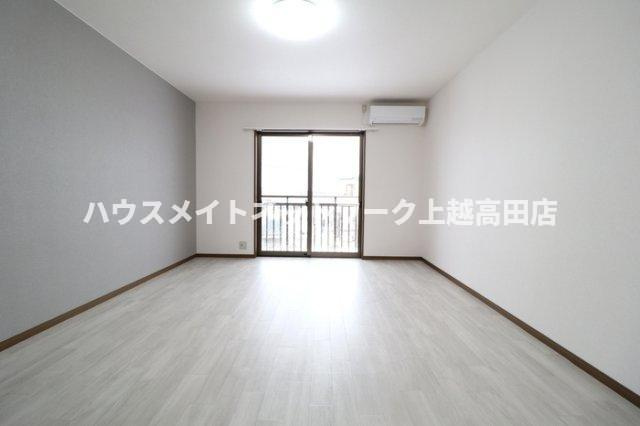 クリア上越の洋室|洋室10帖