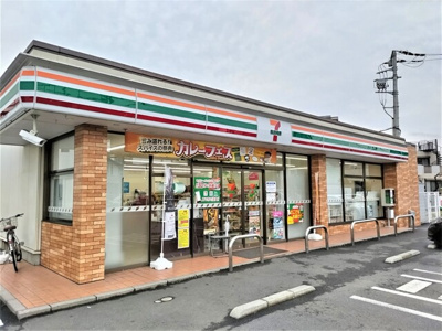 セブンイレブンさいたま鹿手袋店まで290ｍ