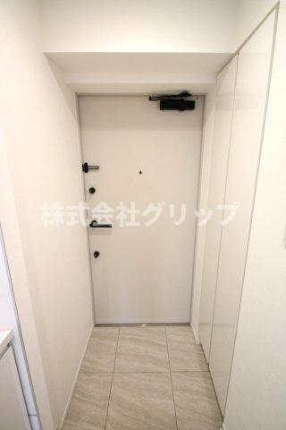 マキシヴ阪東橋ツインイーストの玄関