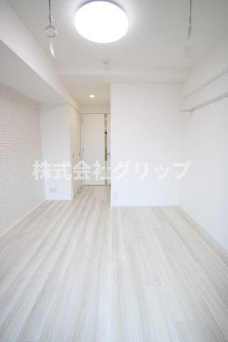 マキシヴ阪東橋ツインイーストの居間・リビング