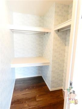 そよかぜⅡの収納|ウォークインクローゼット