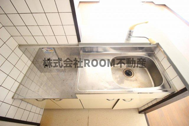 立野マンションのキッチン|お料理しやすいキッチンです