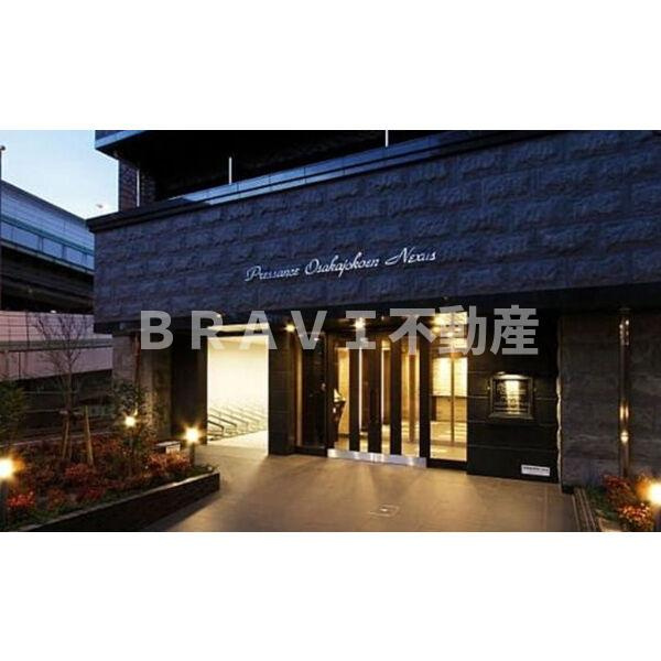 プレサンス大阪城公園ネクサス BRAVI不動産のエントランス