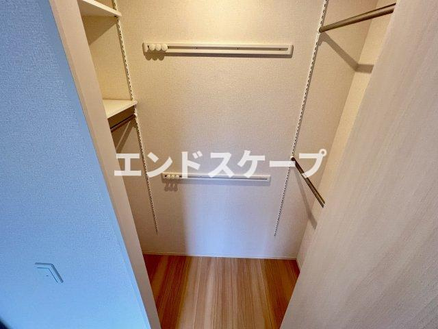 エステイトＺＥＮ　Ｃの収納|高崎、前橋エリアのお部屋探しはエンドスケープまで！お客様の理想お聞かせ下さい♪