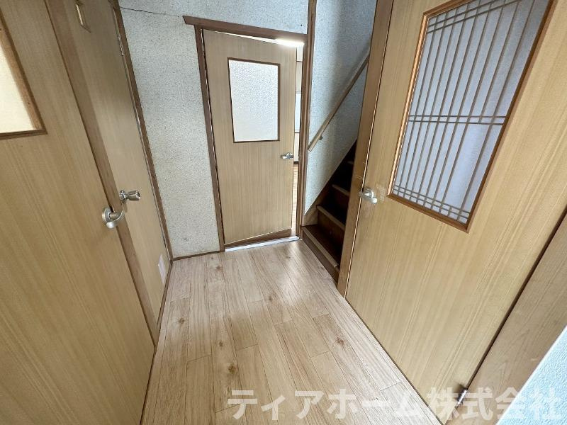 大和郡山市小泉町戸建のエントランス