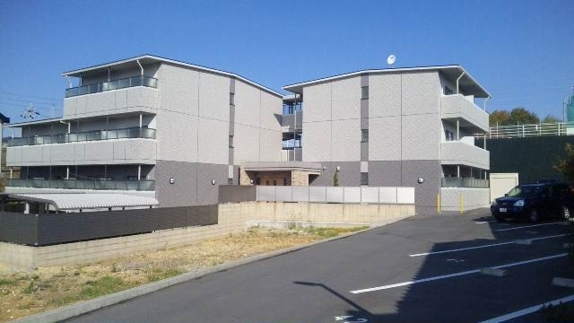 グランブルーⅠの駐車場