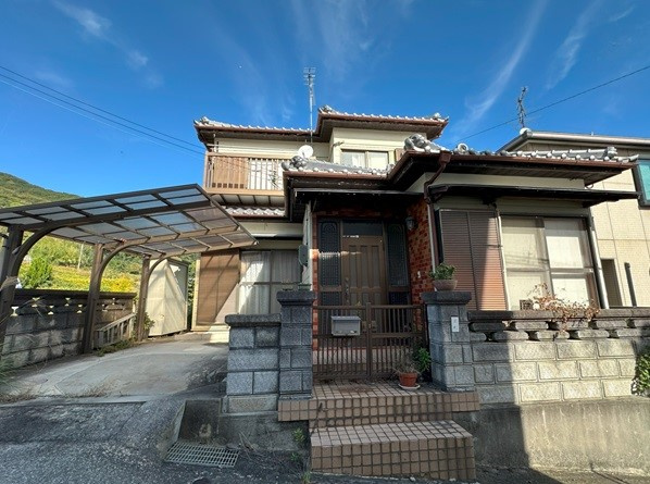 【外観】 | 淡路市楠本　中古住宅
