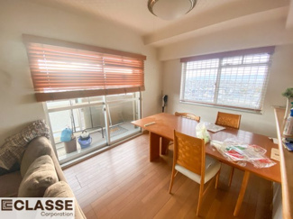 【居間・リビング】 | ユニライフ宇治琵琶　7階建て5階部分