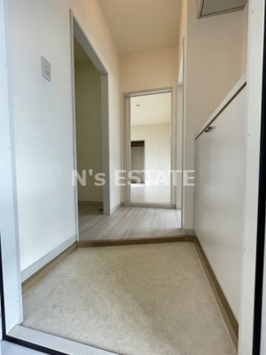 【玄関】 | フレグランス谷御所A