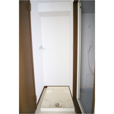 【設備】 | プレジール秋喜 | 室内洗濯機置き場