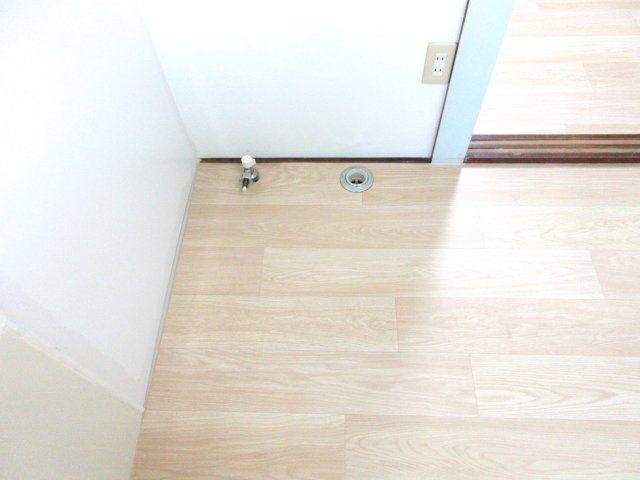リゾネット井上の設備|洗濯機置き場