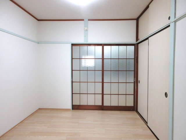 リゾネット井上の居間・リビング|居間です