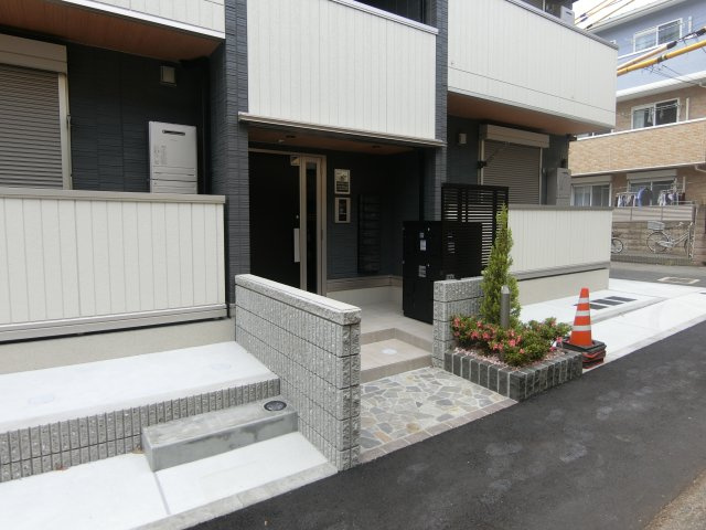 D Paina 小杉陣屋町Ⅱのエントランス