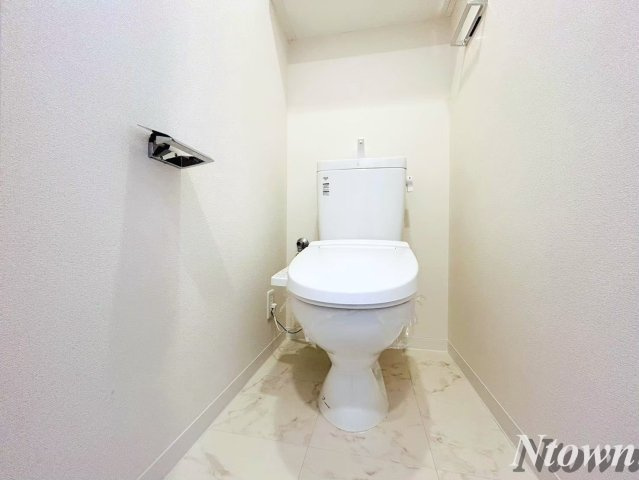 【トイレ】 | プレサンス丸の内アドブル | コンパクトで使いやすいトイレです
