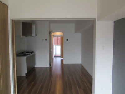 【居間・リビング】 | インフィールド枝光 | 即日案内可能です♪現地待ち合わせOK！どの物件でも当社でお得にご案内できますのでまとめて内覧ください♪