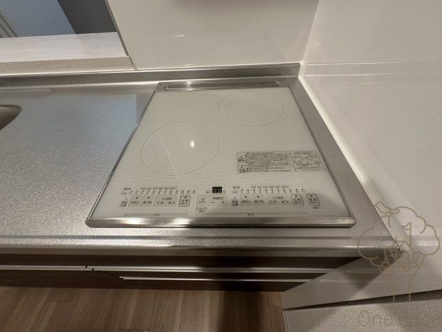 セレニテ新大阪グランデ シュッドのキッチン