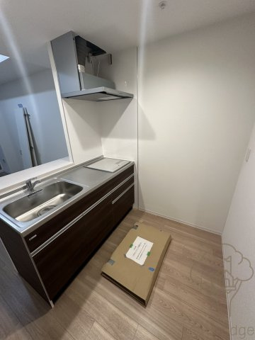 セレニテ新大阪グランデ シュッドのキッチン