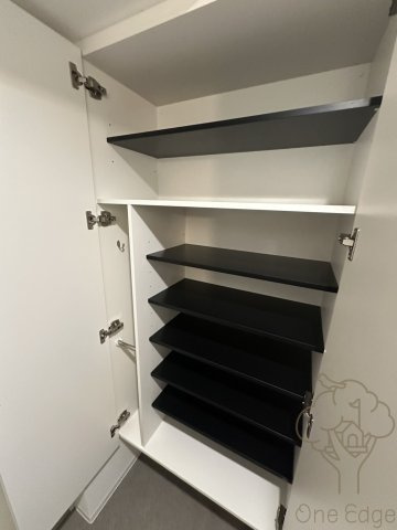 セレニテ新大阪グランデ シュッドの玄関