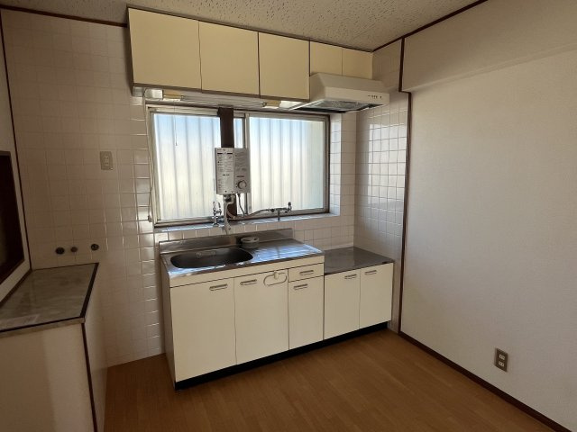 【キッチン】 | 第２梅田ハイツ | キッチンです